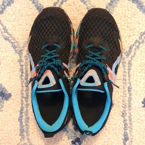 Women's Asics Gel Noosa Tri 12 size 8